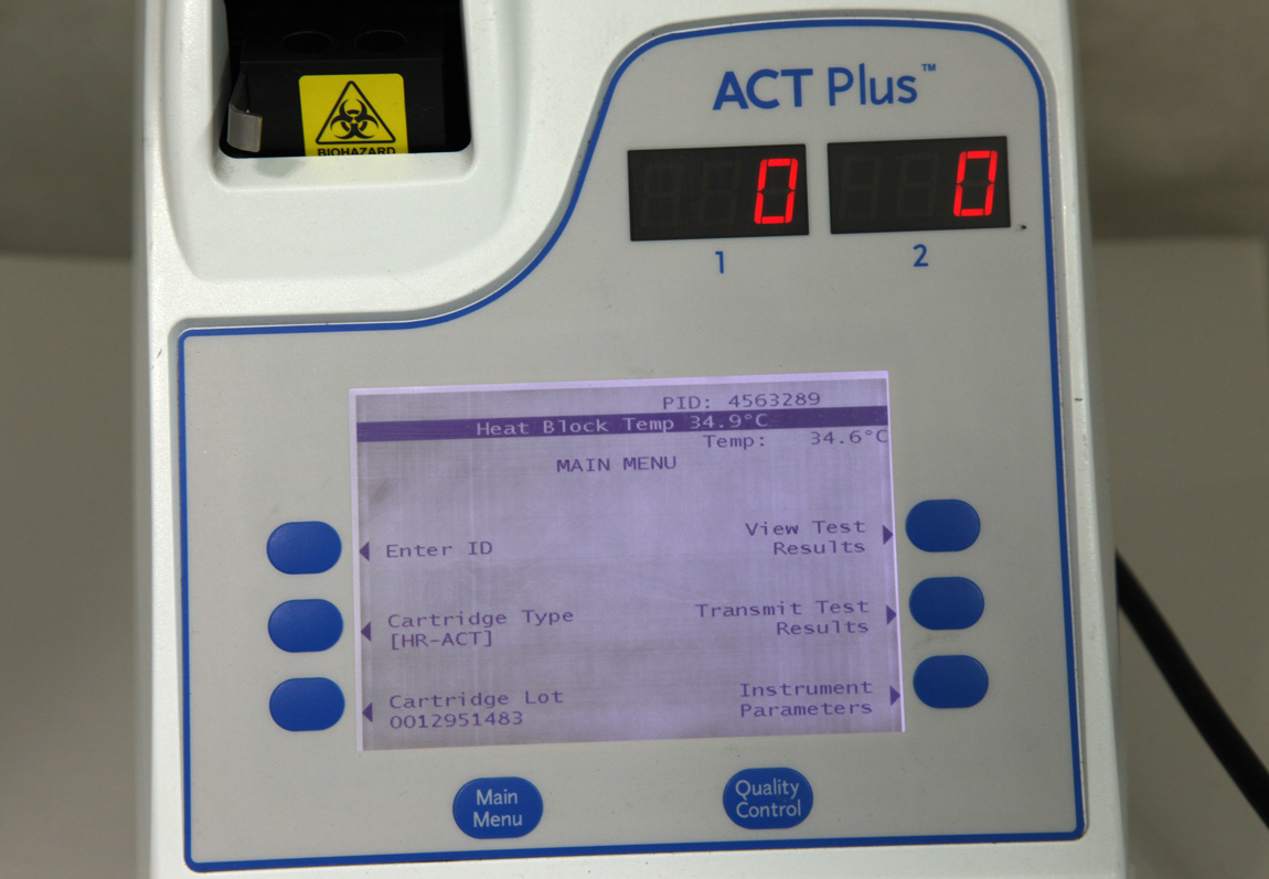 Medtronic ACT PLus ACT100 Automated Coagulation Timer Version 2.0.2 Works Great eBay